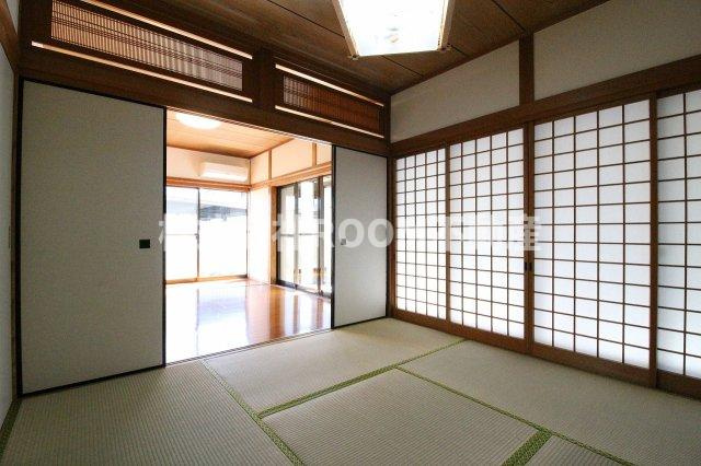 桒畑貸家の和室|趣のある和室です