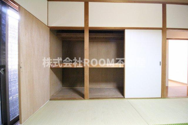 桒畑貸家の収納|こまごまとしたものを収納できそうですね
