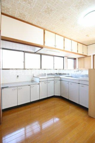 桒畑貸家のキッチン|キッチンでお料理をお楽しみください