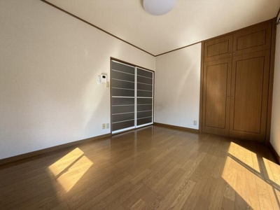 【寝室】 | イーストハイム