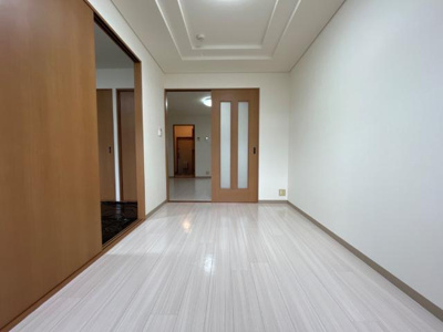 【内装】 | アーマスイズミⅡ | 洋室