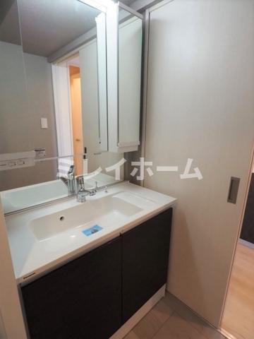 レジディア蒲田の洗面所