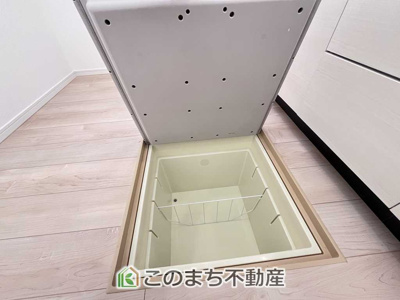 【収納】 | CRADLEGARDEN高根沢町宝積寺第16　3号棟 | あると便利！床下収納！