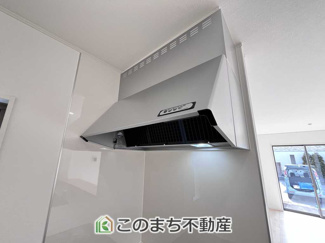 【キッチン】 | CRADLEGARDEN高根沢町宝積寺第16　3号棟 | お料理の匂いもスッキリ♪シンプルデザインで掃除も簡単‼