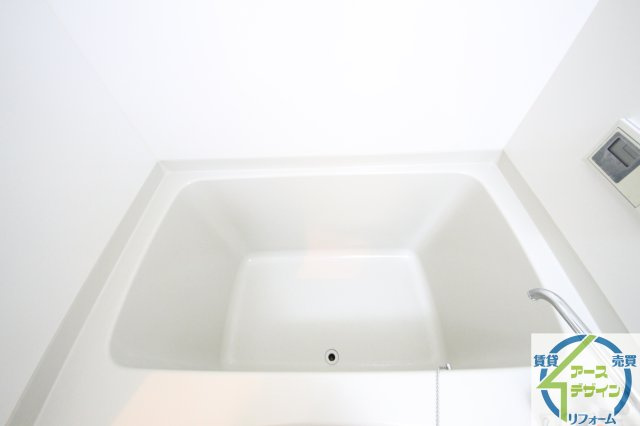 アルコバレーノⅢの浴室|※類似部屋