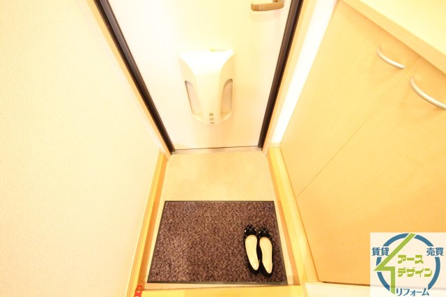 アルコバレーノⅢの玄関|※類似部屋