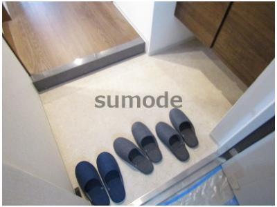 ルマルシェ下穂積の玄関