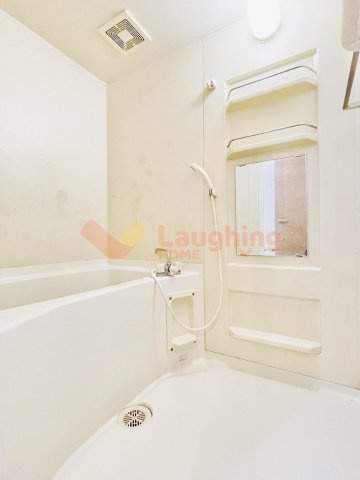 セジュール坂井Ⅰの浴室|同タイプのお風呂でございます。