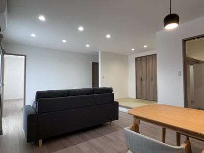 【居間・リビング】 | 友田建売住宅　C棟