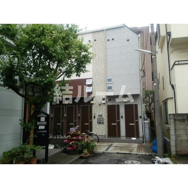 新宿区北新宿１丁目のアパート