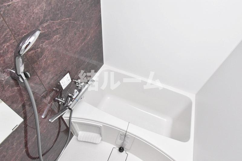 豊島区西池袋４丁目のアパートの浴室