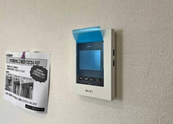 【新築】坂戸市片柳5期 2号棟のセキュリティ|TVモニター付きインターフォン付きで悪質なセールスにも安心です！