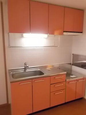 【キッチン】 | メゾンフレーズＣ | コンパクトなキッチンで掃除もラクラク