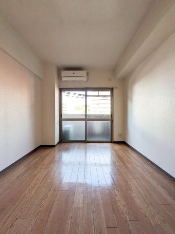 エンクレスト西公園の居間・リビング