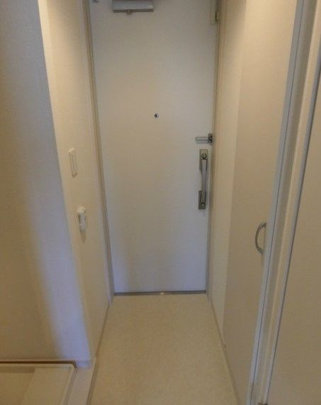 リブリ・サンライズフジミの玄関