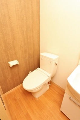 【トイレ】 | ステージイースト | 参考写真（同物件別部屋）