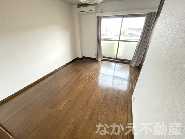 【寝室】 | 開放的な寝室です
