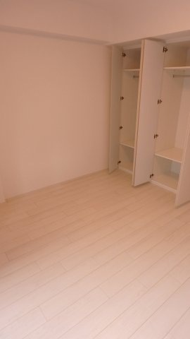 プライマル御茶ノ水の居間・リビング