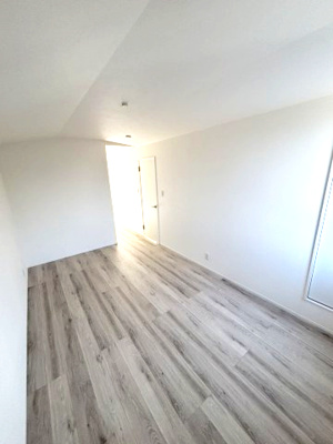 【洋室】 | 蛍ヶ丘戸建 | 明るい洋室です