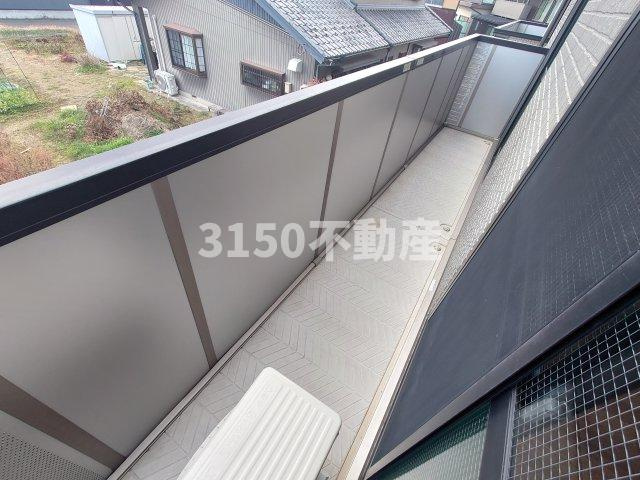 Salt Valley Court(ソルトバレーコート )　Bのバルコニー