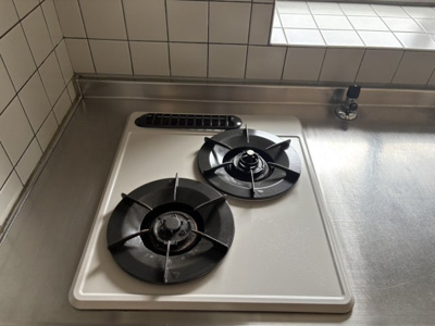 【キッチン】 | ダイナコート鷹の巣 | コンパクトなキッチンで掃除もラクラク