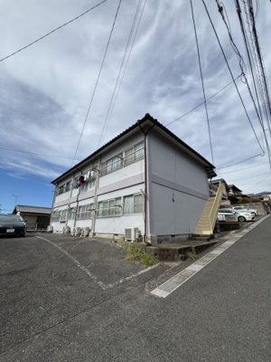 【外観】 | 中間市通谷1丁目売りアパート | 外観もきれいです