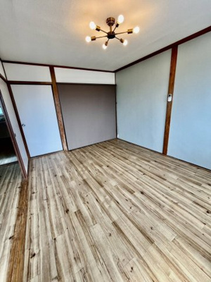 【洋室】 | 中間市通谷1丁目売りアパート | スタンダードな洋室です