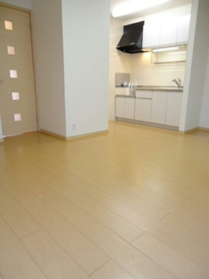 【居間・リビング】 | グランツ | ゆったりとした居間です