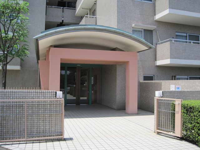 リバーサイド川越のエントランス