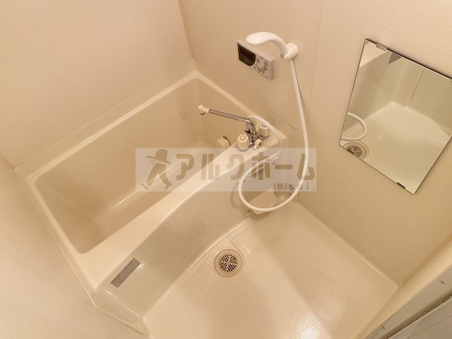 エストレノの浴室