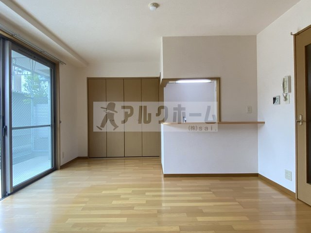 エストレノ