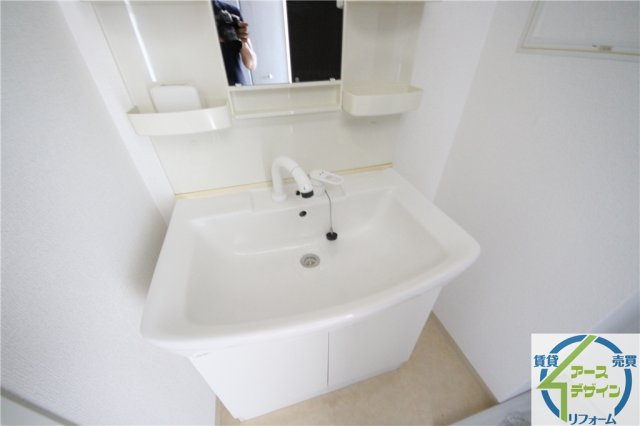 コージーコートの独立洗面台|※類似部屋