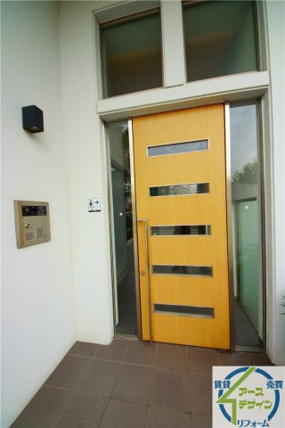 コージーコートのエントランス