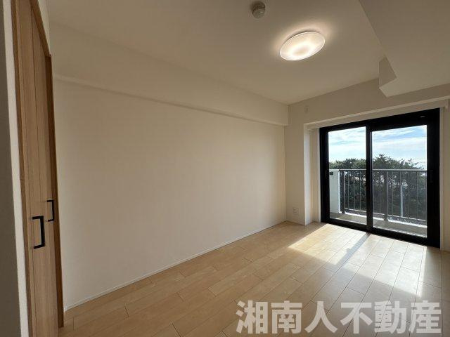 ダイアパレス湘南虹ケ浜オーシャンビューの洋室|個人の部屋や寝室として使える洋室です