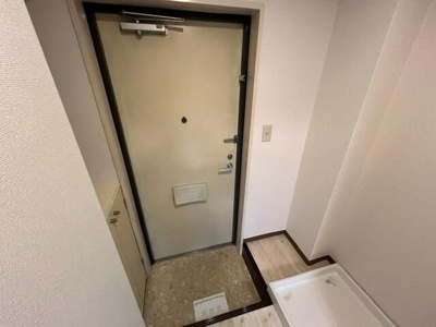 【玄関】 | サザンパレス服部