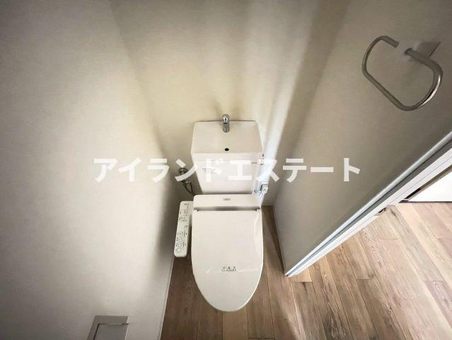 セビリア駒場　駅近　室内洗濯機置場　バストイレ別のトイレ