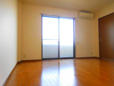 【居間・リビング】 | アンプルールフェールハンナハンナ