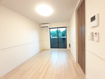 【居間・リビング】 | 椿庵 | 居間です