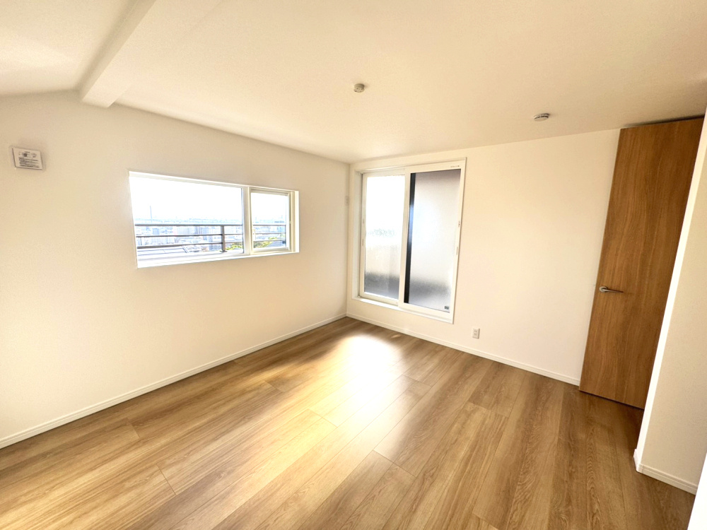 甲南台新築戸建の洋室