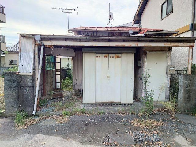 売中古戸建　静岡市駿河区鎌田の前面道路含む現地写真|幅員４ｍ道路に間口は６ｍです！
