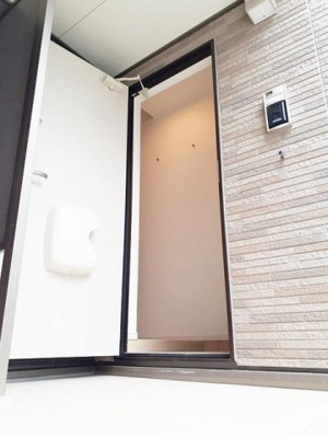 【玄関】 | シダーコートＢ | 毎日通る玄関はこちらです