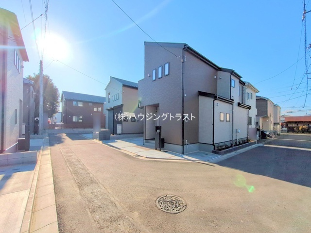 仲介手数料無料　Livele Garden.S　所沢上新井第16期　全５棟の前面道路含む現地写真