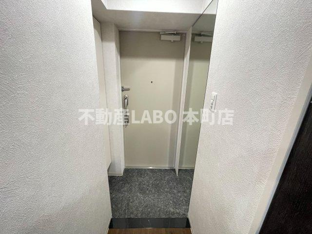 セイワパレス真田山公園南の玄関