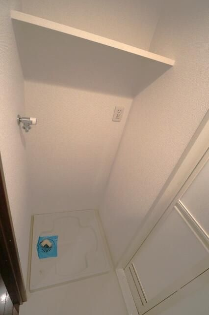 ドルチェ東京向島の設備|洗濯機置場