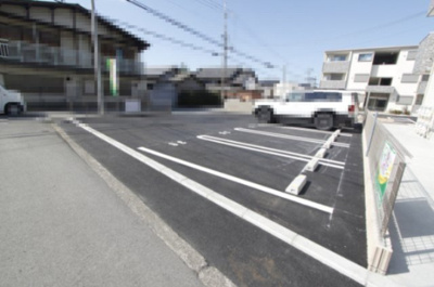 【駐車場】 | ＭＡＩＳＯＮ　ＢＲＩＧＨＴＷＯＯＤ　Ｄｅｕｘ