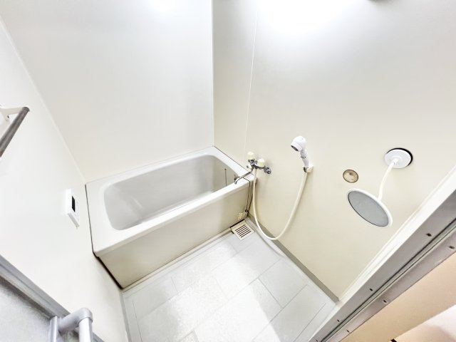 ガーデンハイムの浴室|コンパクトで使いやすいお風呂です