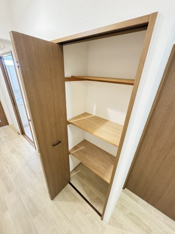 ルネシティ脇浜町4号棟の収納