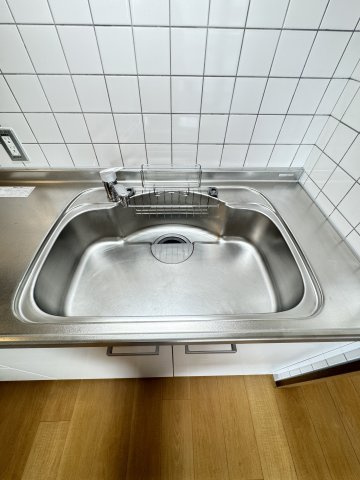 ルネシティ脇浜町4号棟のキッチン