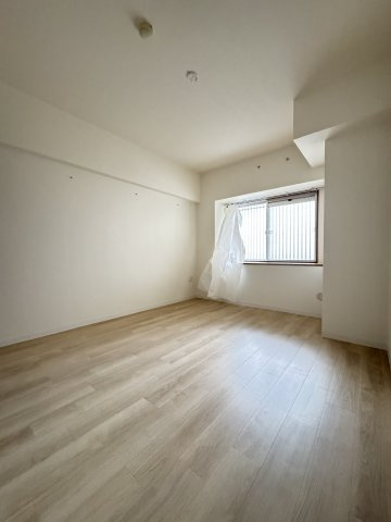 ルネシティ脇浜町4号棟の寝室