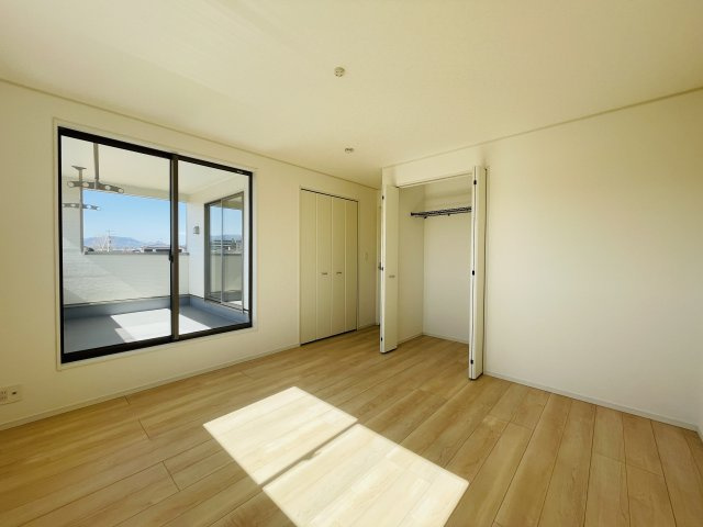 【寝室】 | 寄居町赤浜第6  クレイドルガーデン　新築戸建　全2棟　2号棟